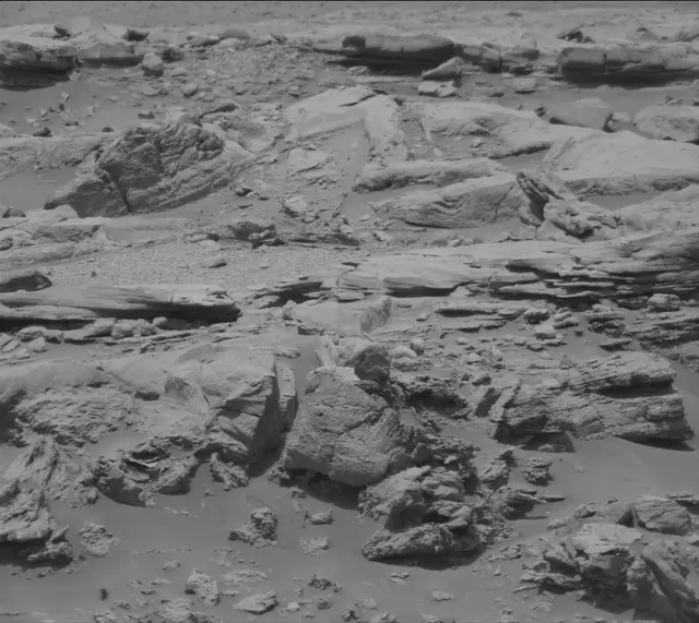 Sol 3391: Mast Camera (Mastcam)