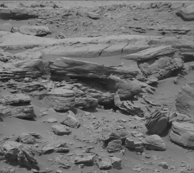 Sol 3391: Mast Camera (Mastcam)