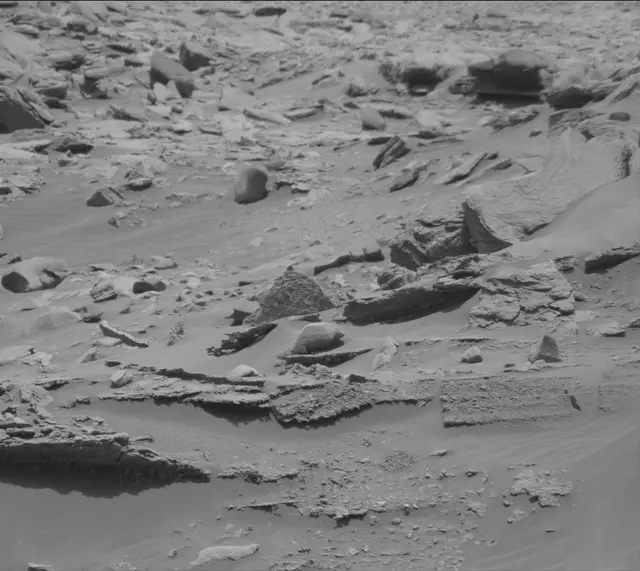 Sol 3391: Mast Camera (Mastcam)