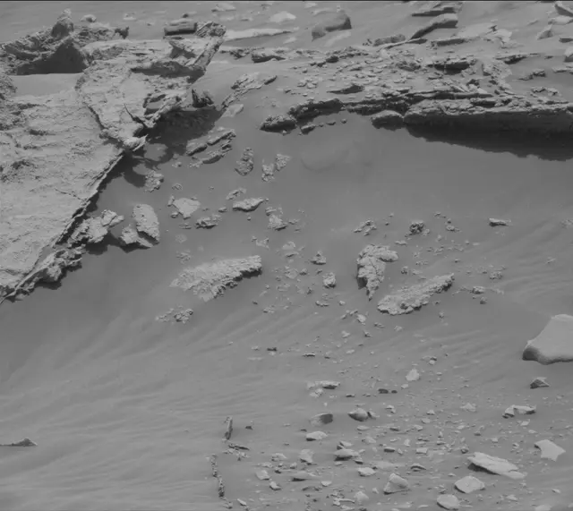 Sol 3391: Mast Camera (Mastcam)
