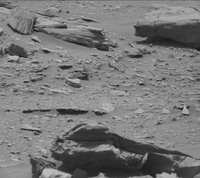 Sol 3391: Mast Camera (Mastcam)