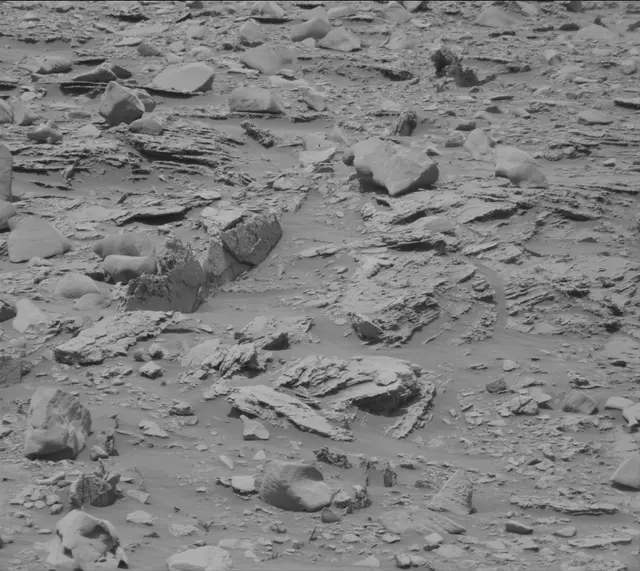 Sol 3391: Mast Camera (Mastcam)