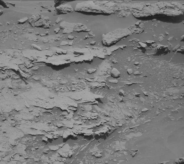 Sol 3391: Mast Camera (Mastcam)