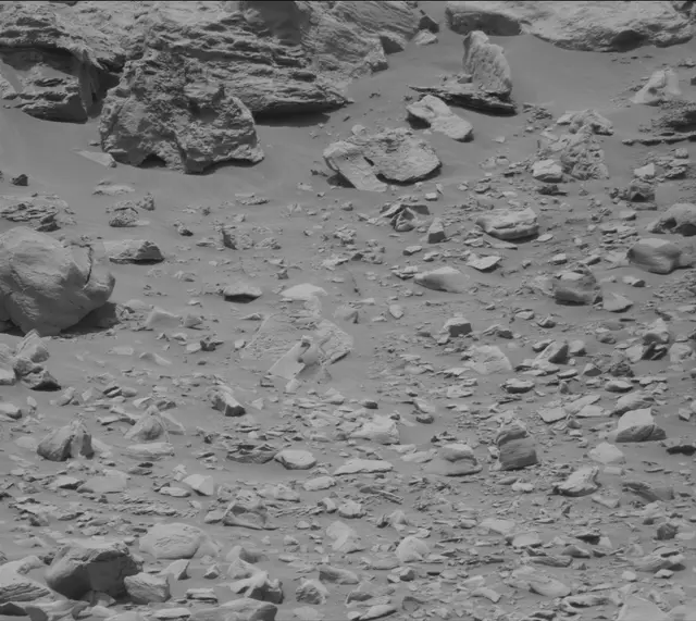 Sol 3391: Mast Camera (Mastcam)