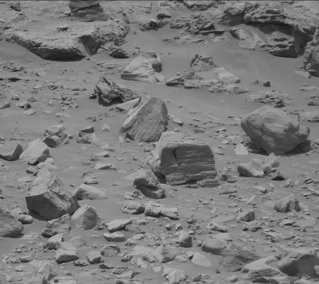 Sol 3391: Mast Camera (Mastcam)