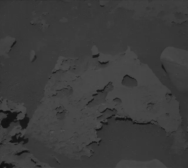 Sol 3391: Mast Camera (Mastcam)