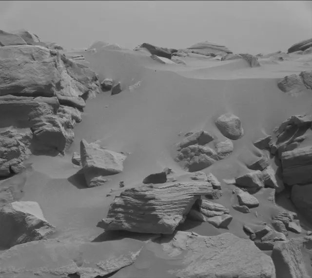 Sol 3392: Mast Camera (Mastcam)