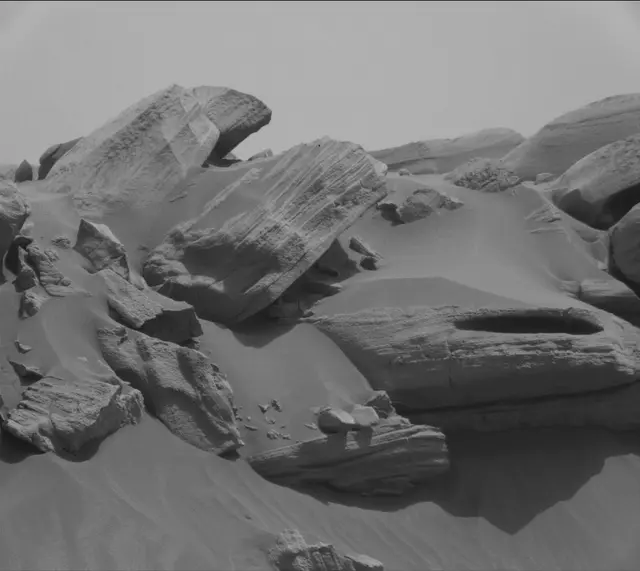 Sol 3392: Mast Camera (Mastcam)