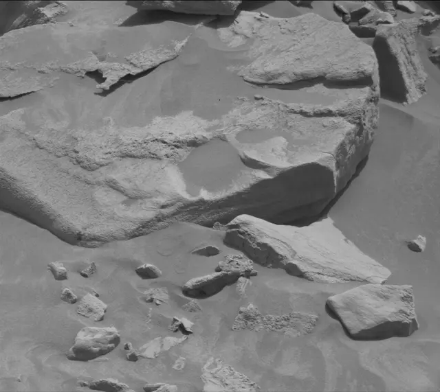 Sol 3392: Mast Camera (Mastcam)