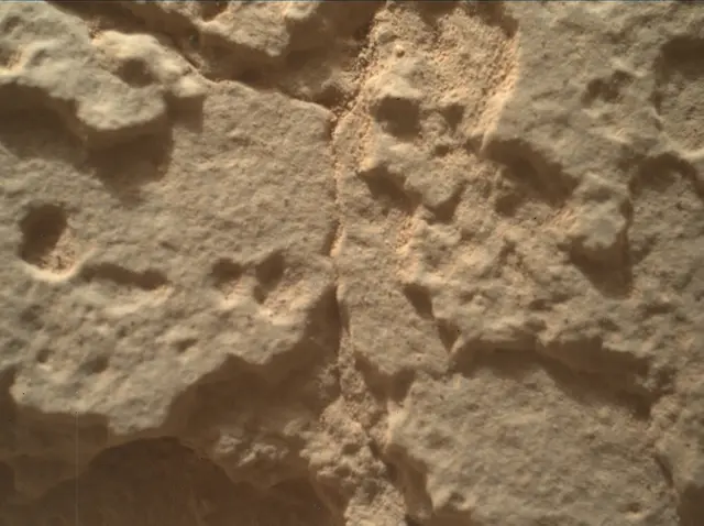 Sol 3392: Mars Hand Lens Imager (MAHLI)