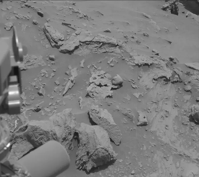 Sol 3393: Mast Camera (Mastcam)