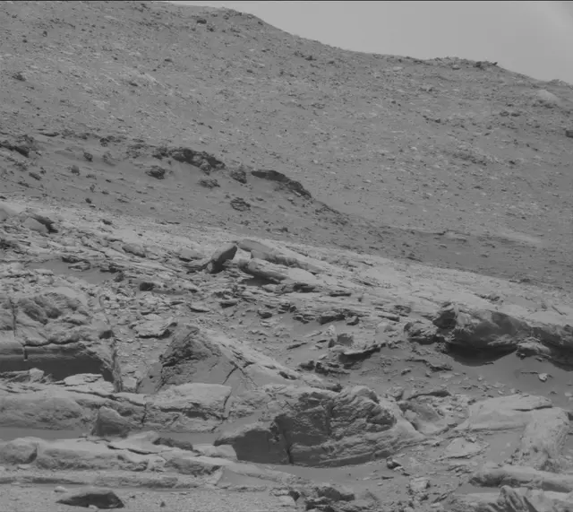 Sol 3395: Mast Camera (Mastcam)