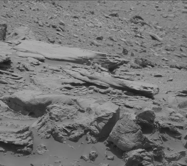 Sol 3395: Mast Camera (Mastcam)