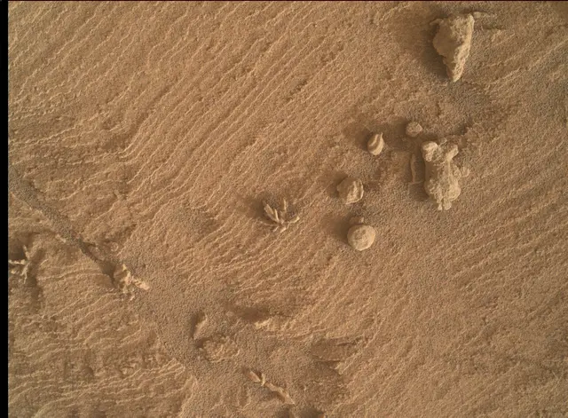 Sol 3396: Mars Hand Lens Imager (MAHLI)