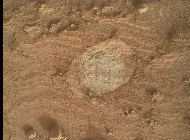 Sol 3396: Mars Hand Lens Imager (MAHLI)