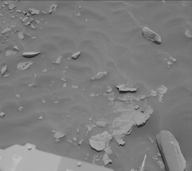Sol 3397: Mast Camera (Mastcam)