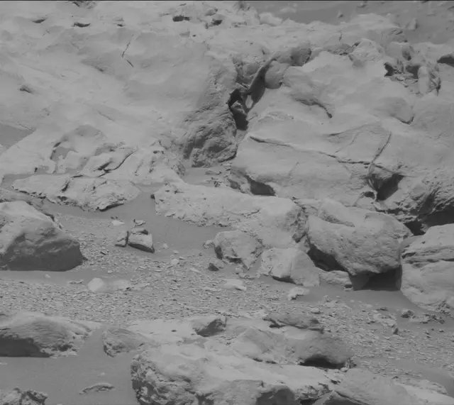 Sol 3398: Mast Camera (Mastcam)