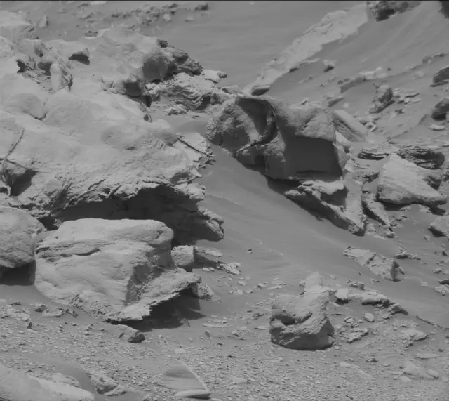 Sol 3398: Mast Camera (Mastcam)