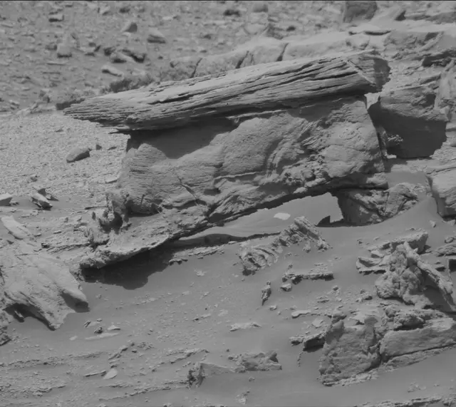 Sol 3398: Mast Camera (Mastcam)