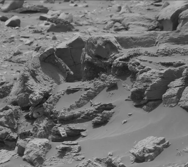 Sol 3398: Mast Camera (Mastcam)