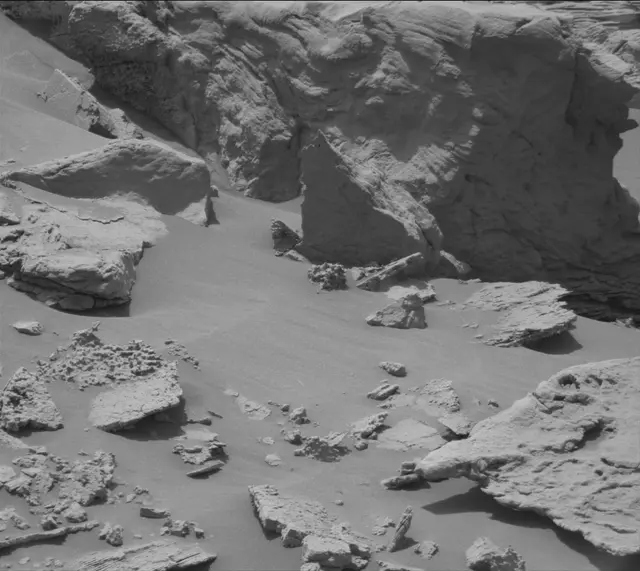 Sol 3398: Mast Camera (Mastcam)