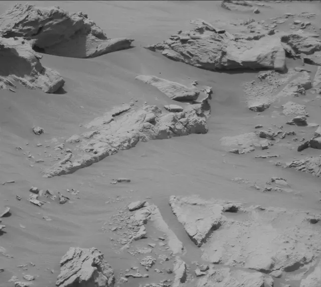 Sol 3398: Mast Camera (Mastcam)