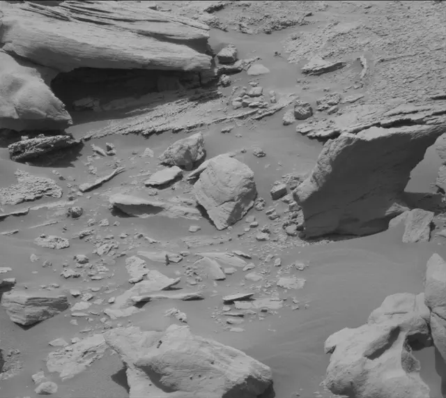 Sol 3398: Mast Camera (Mastcam)