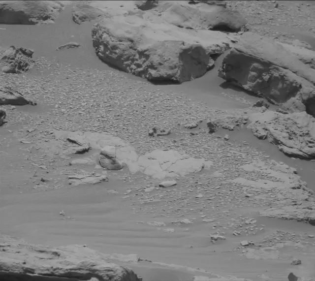 Sol 3398: Mast Camera (Mastcam)