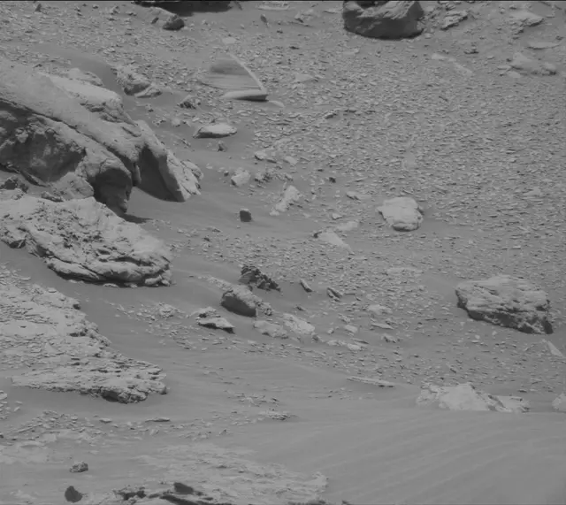 Sol 3398: Mast Camera (Mastcam)