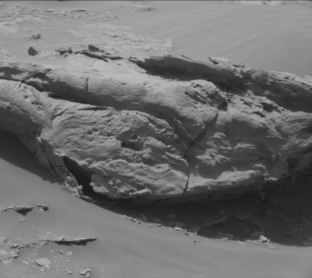 Sol 3398: Mast Camera (Mastcam)
