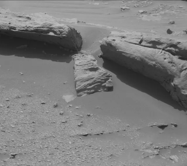Sol 3398: Mast Camera (Mastcam)