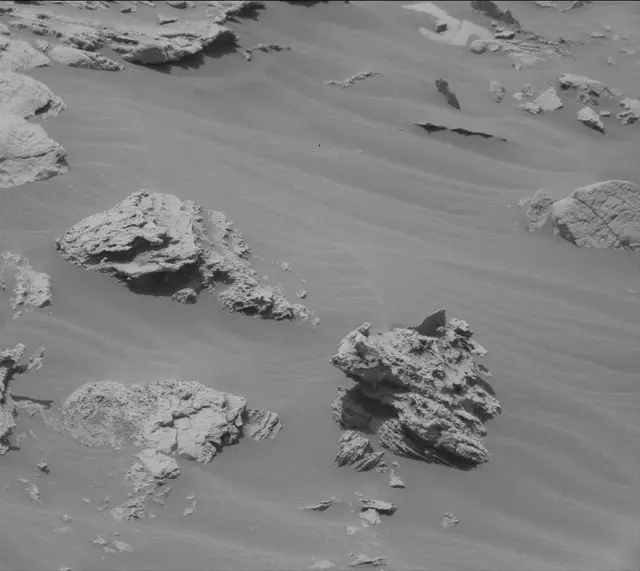 Sol 3398: Mast Camera (Mastcam)