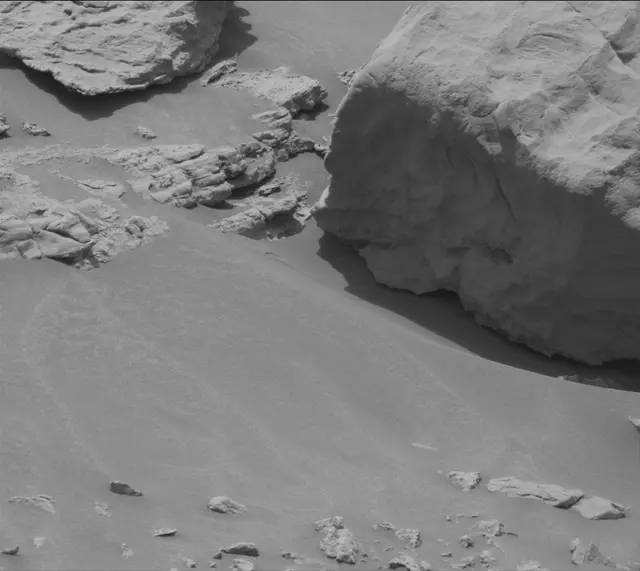 Sol 3398: Mast Camera (Mastcam)