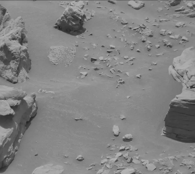 Sol 3398: Mast Camera (Mastcam)