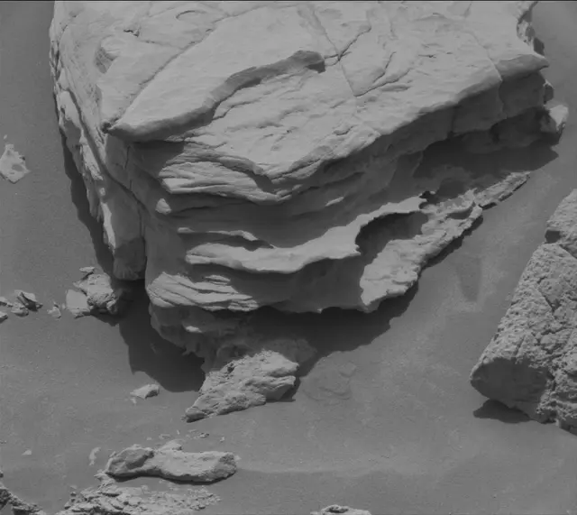 Sol 3398: Mast Camera (Mastcam)