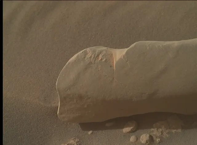 Sol 3398: Mars Hand Lens Imager (MAHLI)