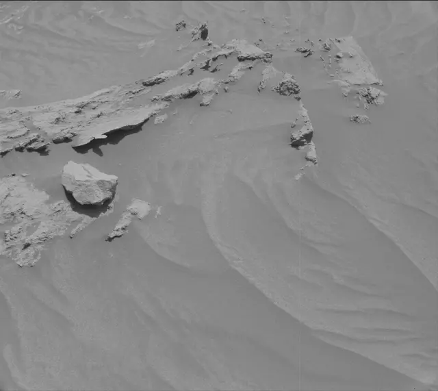 Sol 3399: Mast Camera (Mastcam)