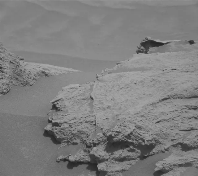 Sol 3399: Mast Camera (Mastcam)