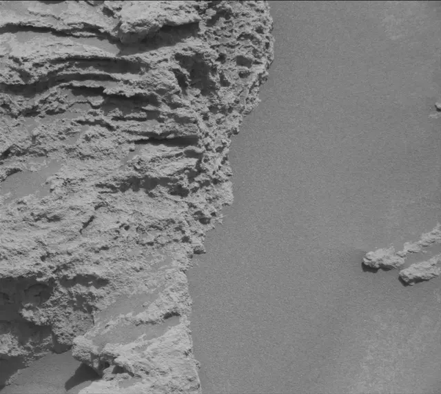 Sol 3399: Mast Camera (Mastcam)
