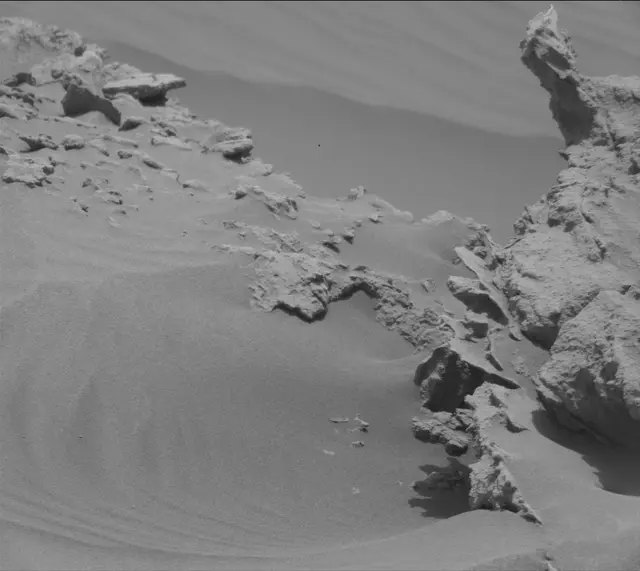 Sol 3399: Mast Camera (Mastcam)
