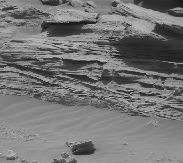 Sol 3401: Mast Camera (Mastcam)