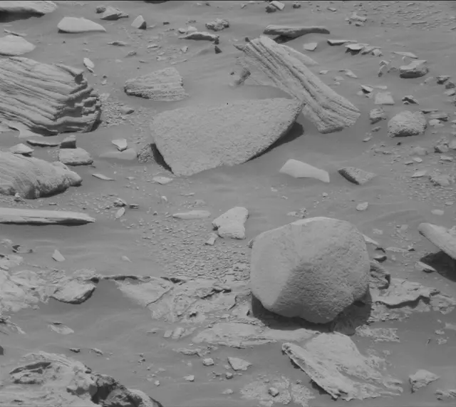 Sol 3401: Mast Camera (Mastcam)