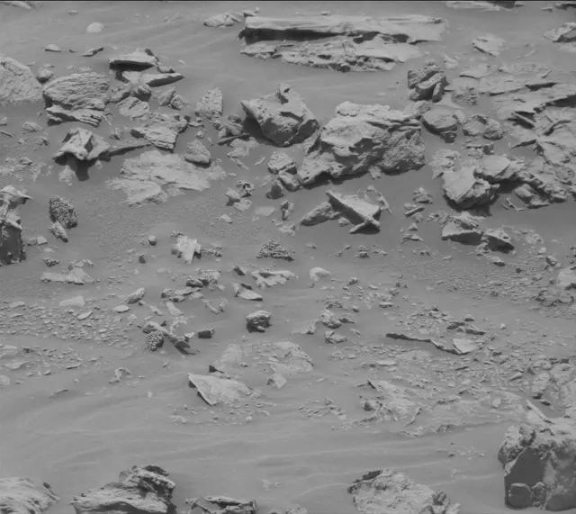 Sol 3401: Mast Camera (Mastcam)