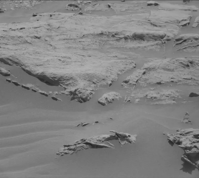 Sol 3401: Mast Camera (Mastcam)