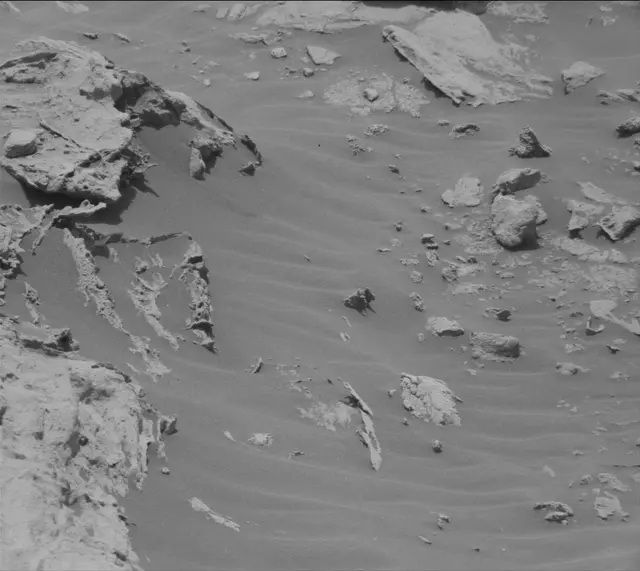 Sol 3401: Mast Camera (Mastcam)