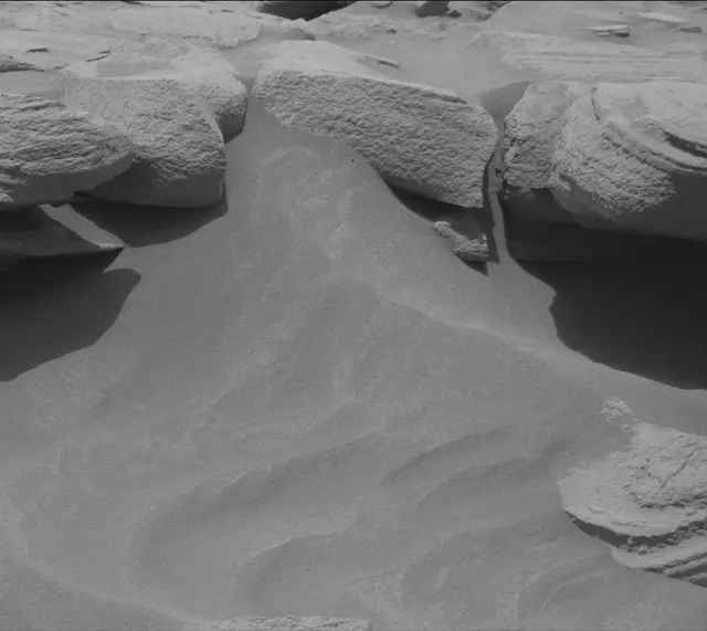 Sol 3401: Mast Camera (Mastcam)