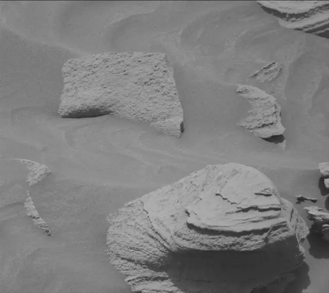 Sol 3401: Mast Camera (Mastcam)