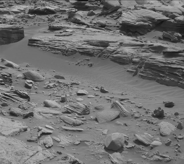 Sol 3403: Mast Camera (Mastcam)