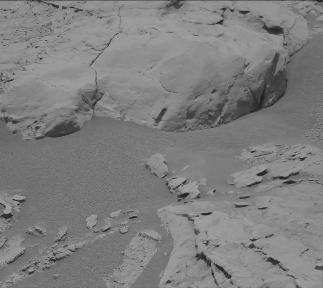 Sol 3403: Mast Camera (Mastcam)