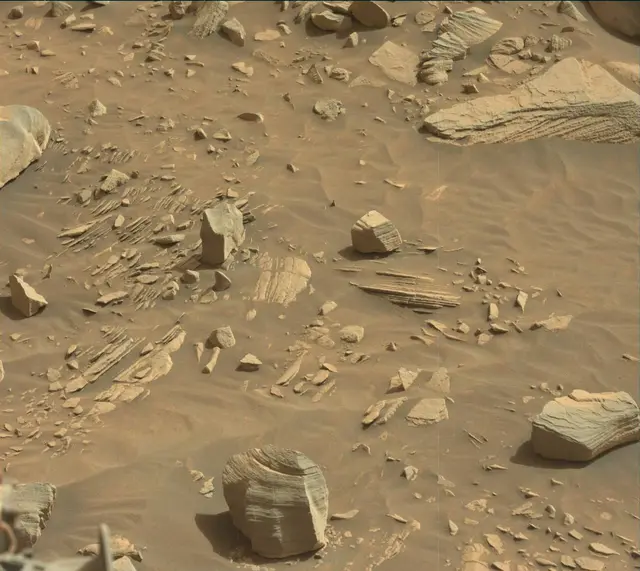 Sol 3413: Mast Camera (Mastcam)